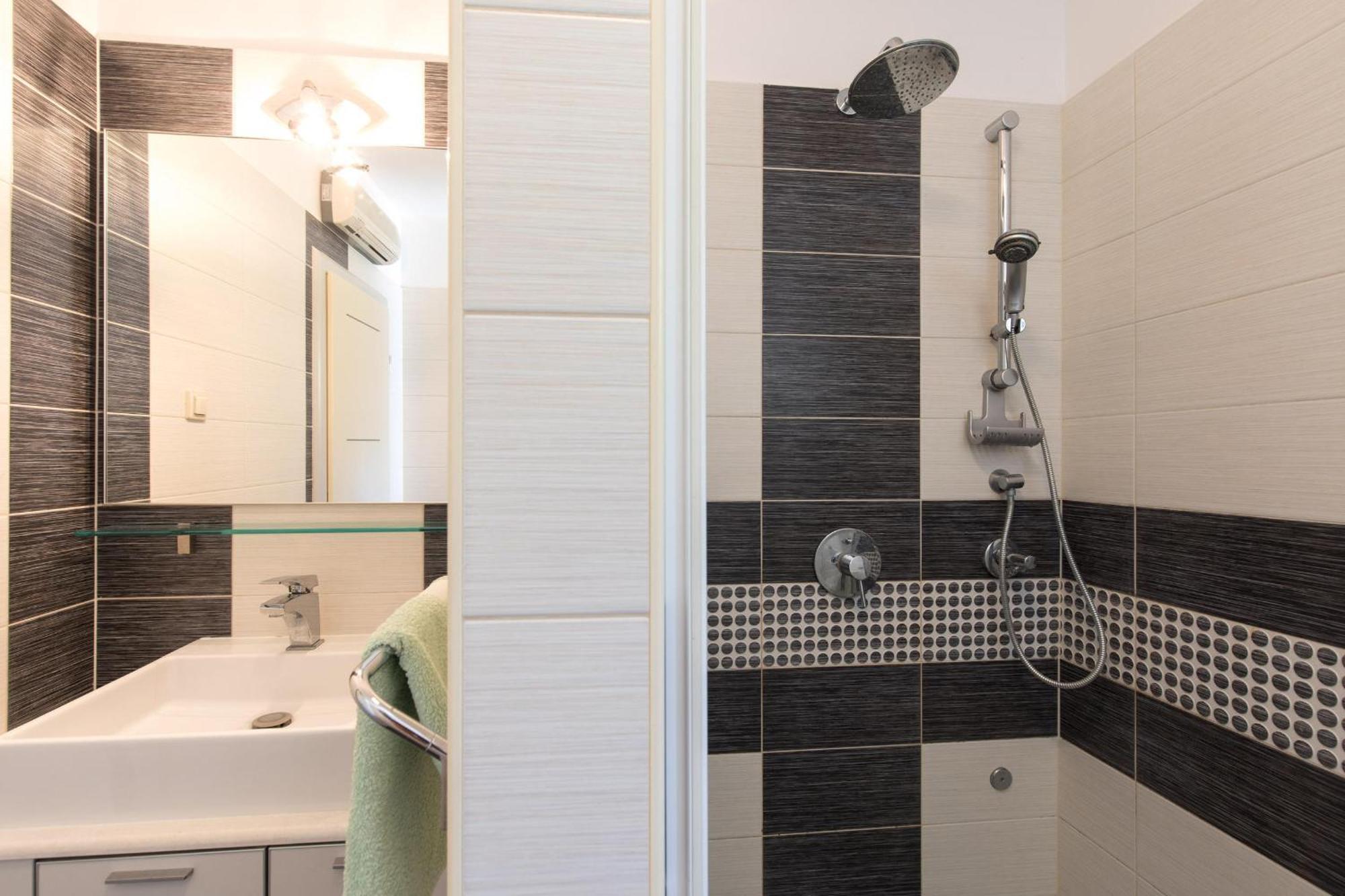 Holiday Home Ore Malinska Luaran gambar