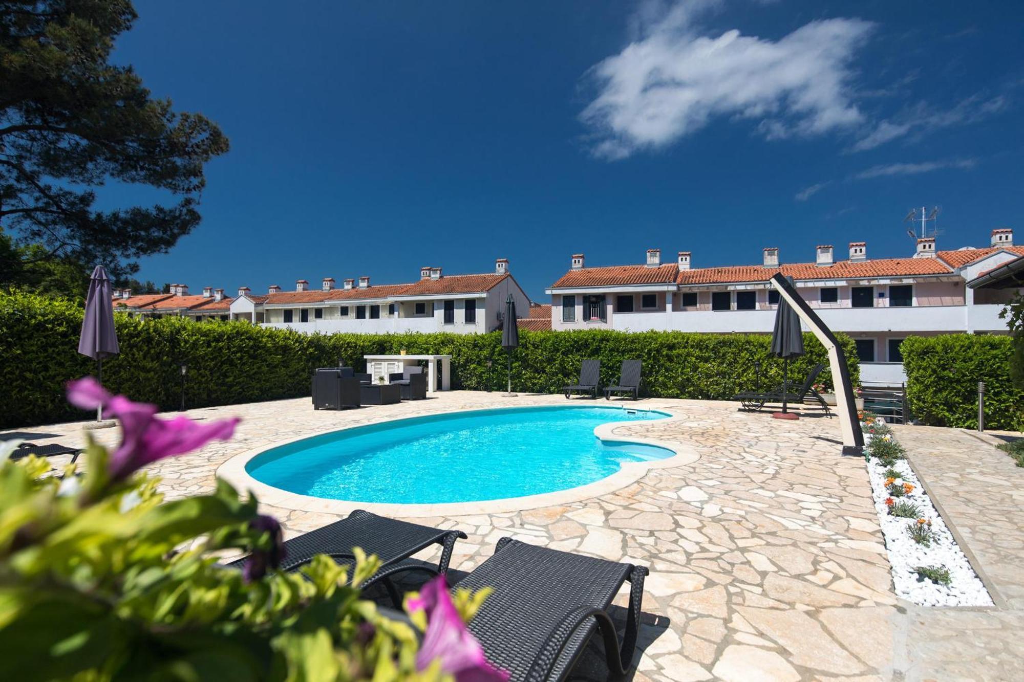 Holiday Home Ore Malinska Luaran gambar